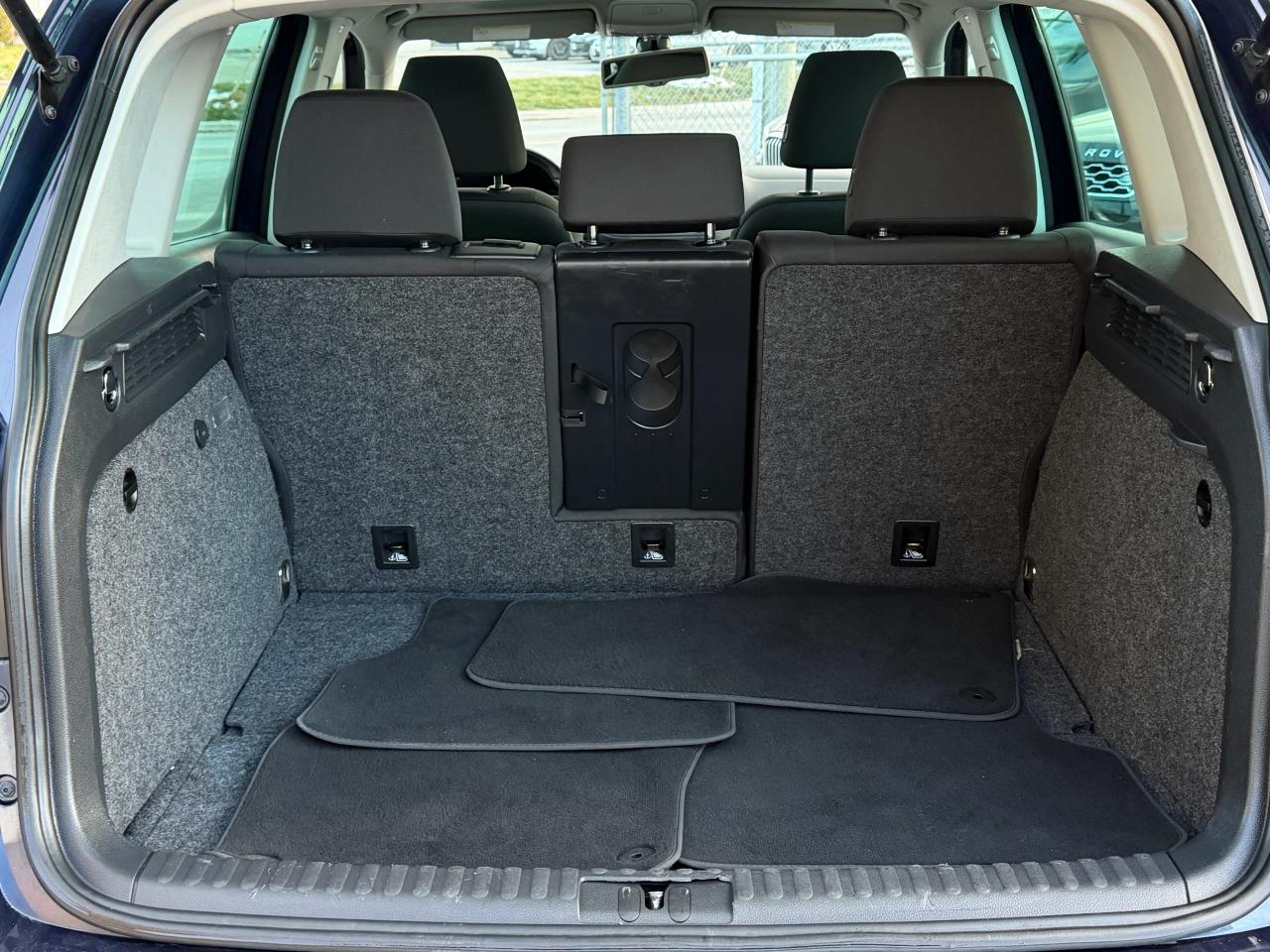 2016 Volkswagen Tiguan Comfortline AWD SUNROOF|BACKUP|HEATED SEATS Photo