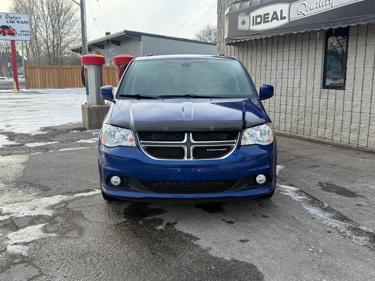 2019 Dodge Grand Caravan SXT Premium Plus Photo