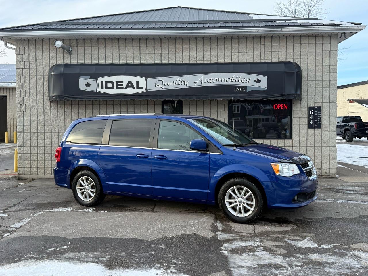 Used 2019 Dodge Grand Caravan SXT Premium Plus for sale in Mount Brydges, ON