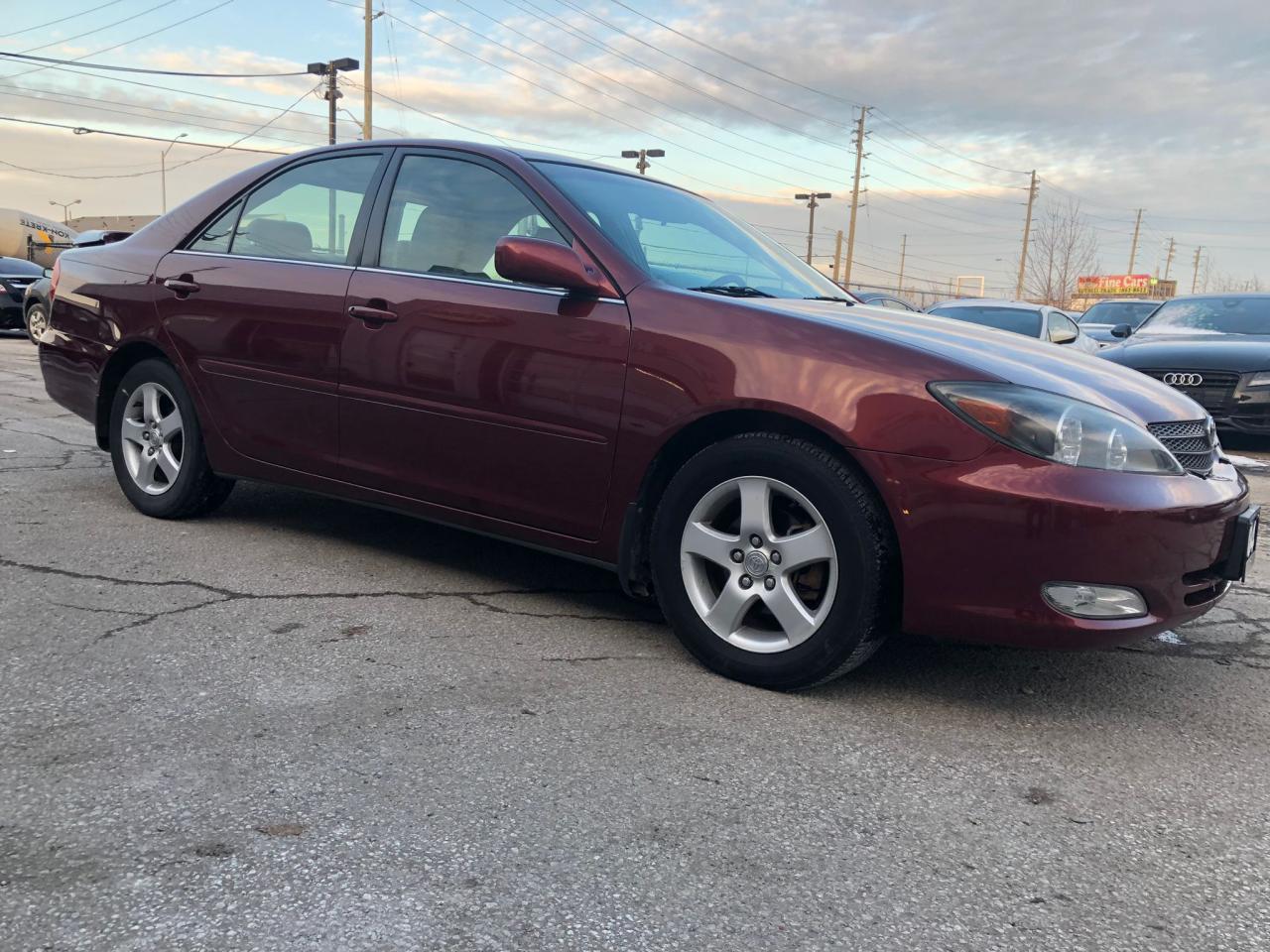 2004 Toyota Camry SE - Photo #2