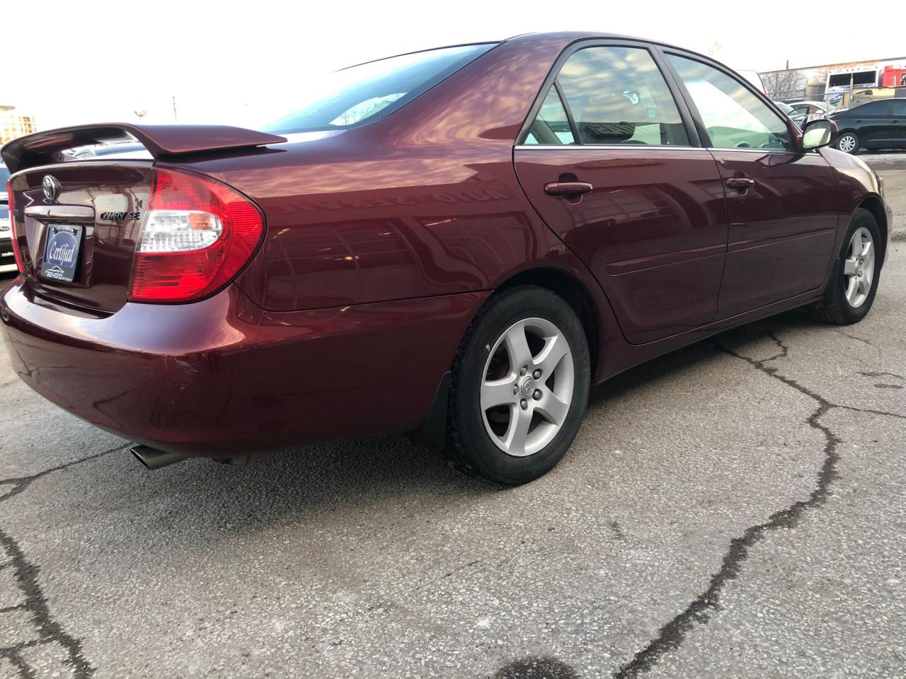 2004 Toyota Camry SE - Photo #5