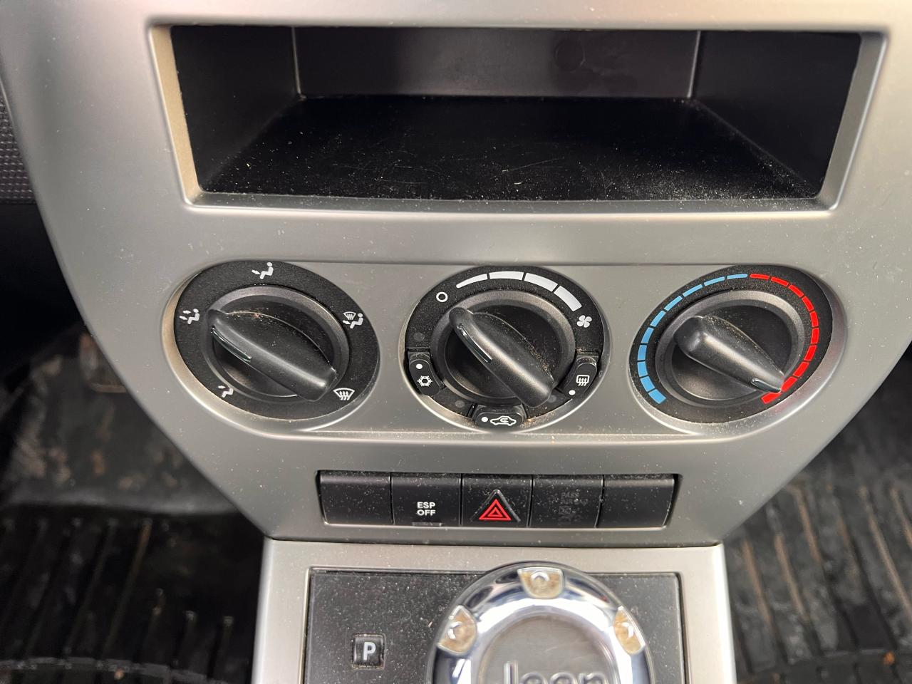 2007 Jeep Compass Sport Photo