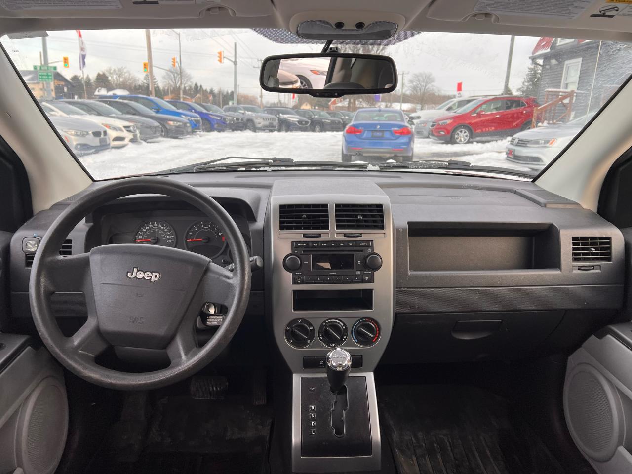 2007 Jeep Compass Sport Photo