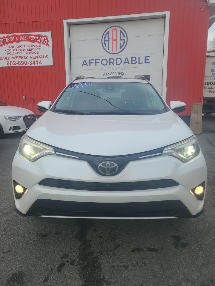 2016 Toyota RAV4 LIMITED  - Photo #2