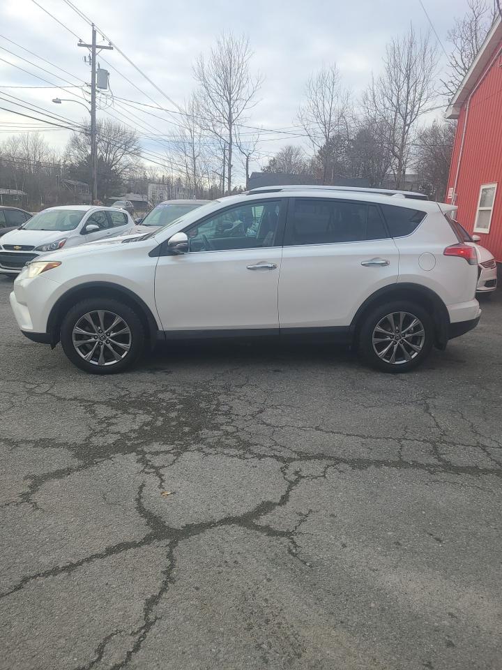 2016 Toyota RAV4 LIMITED  - Photo #3
