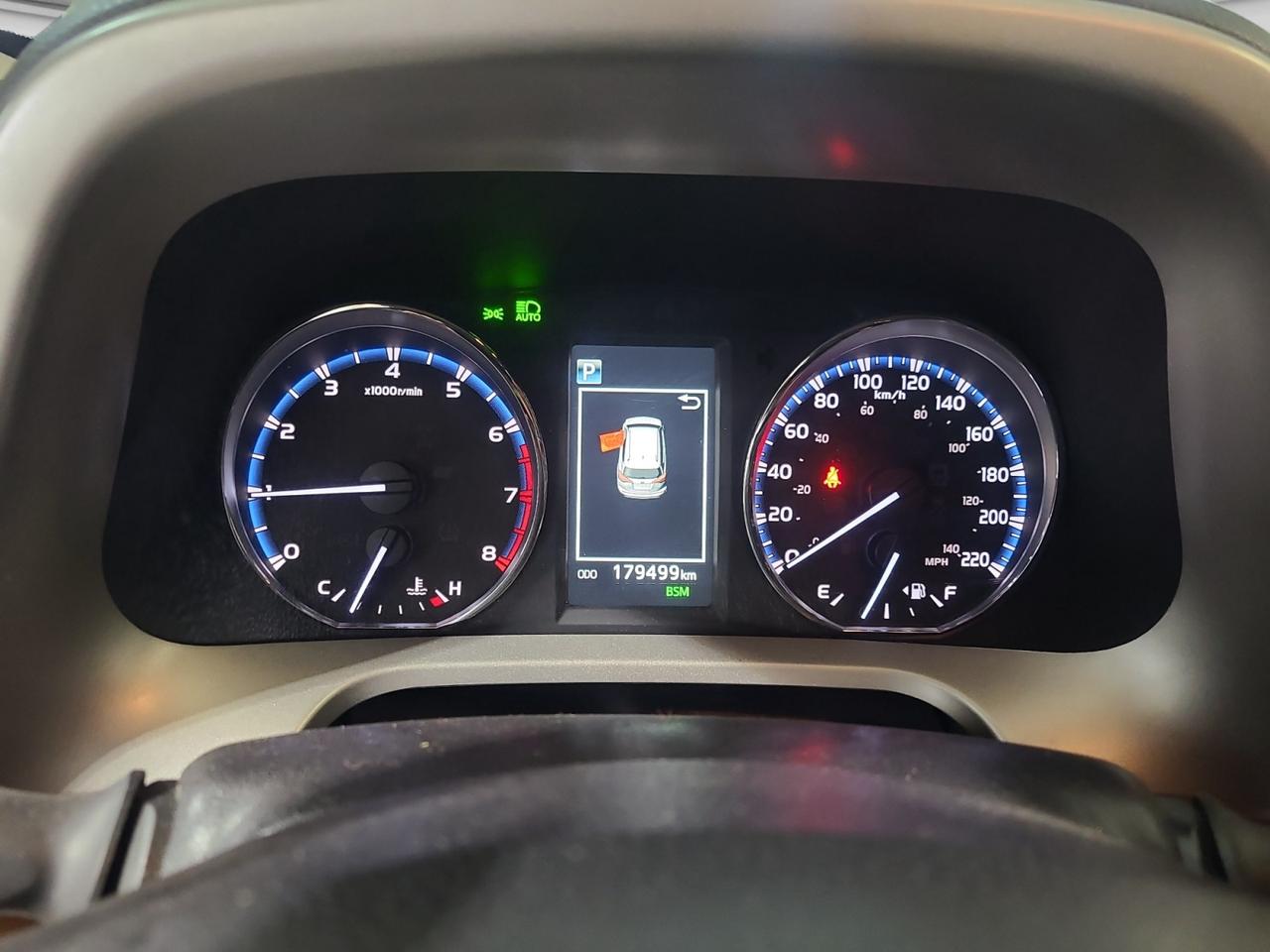 2016 Toyota RAV4 LIMITED  - Photo #14