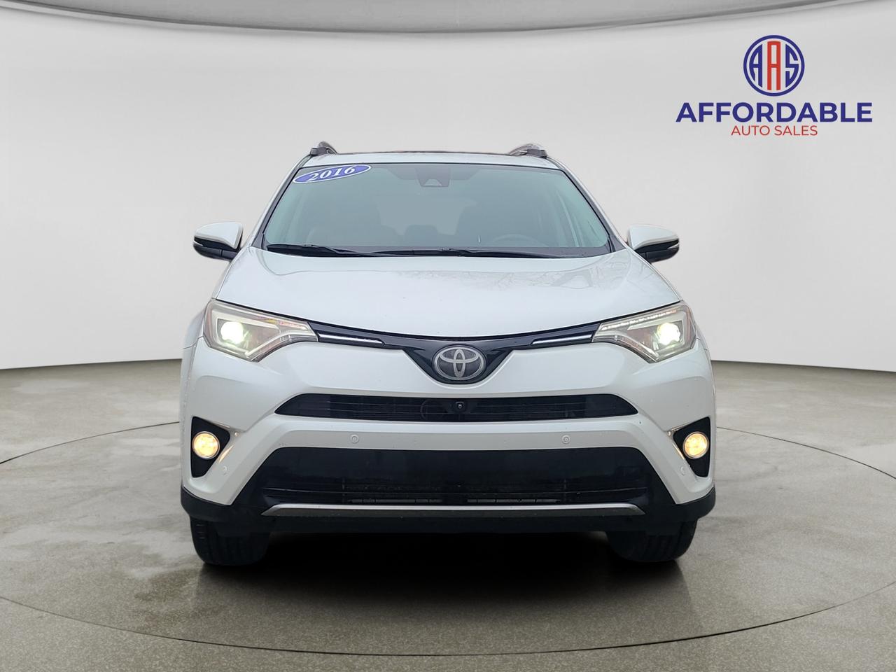 2016 Toyota RAV4 LIMITED  - Photo #8