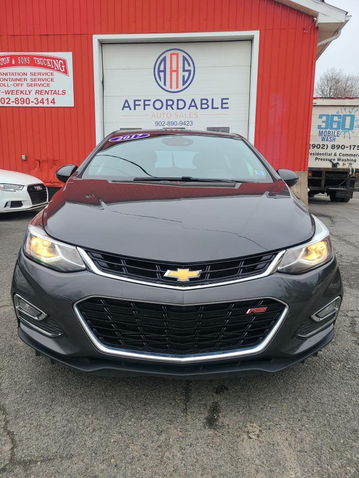 2017 Chevrolet Cruze Premier - Photo #4