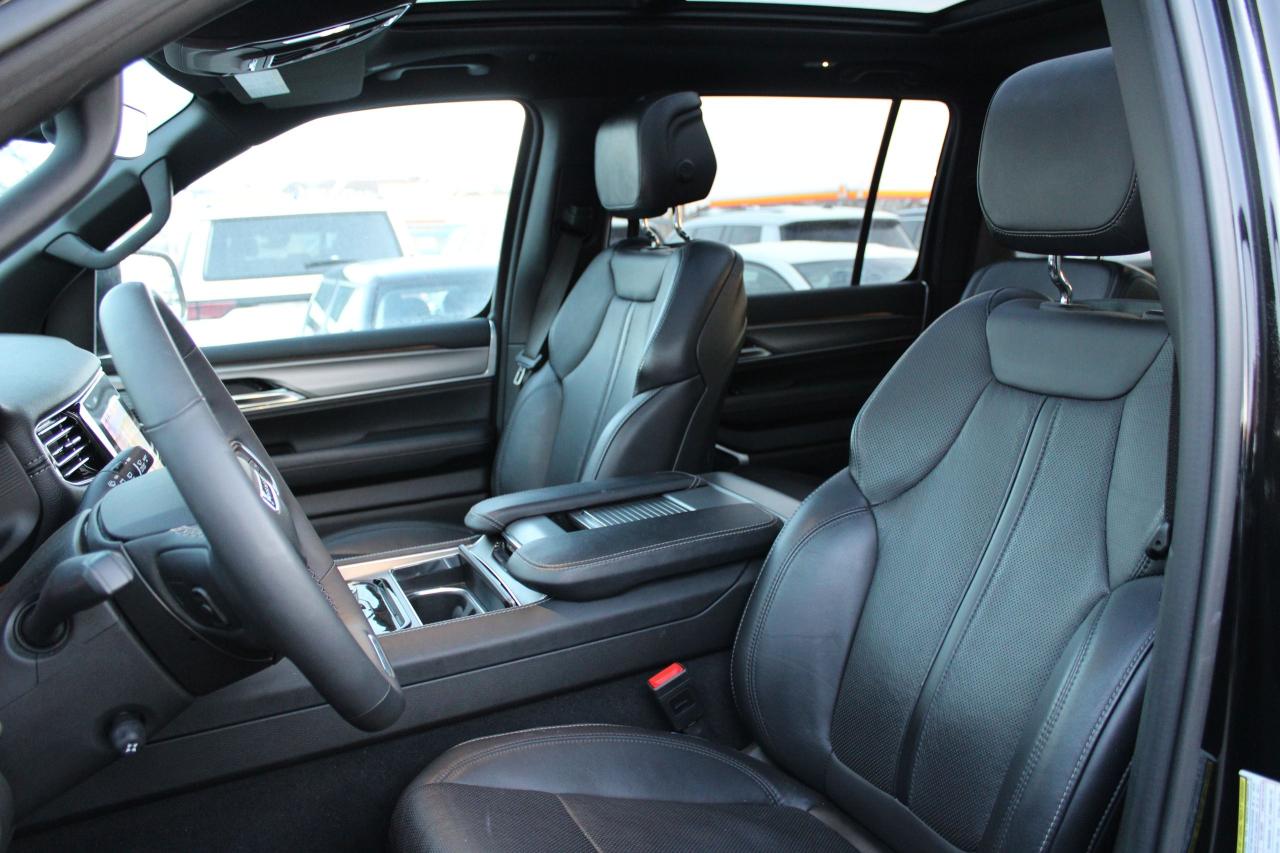 2024 Jeep Wagoneer SERIES II CARBIDE 4X4 - Photo #8