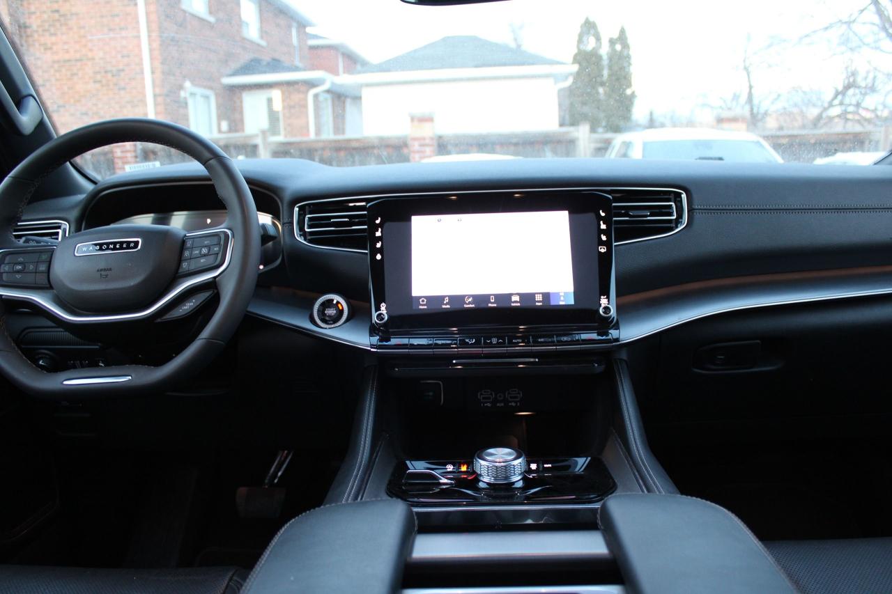 2024 Jeep Wagoneer SERIES II CARBIDE 4X4 - Photo #14