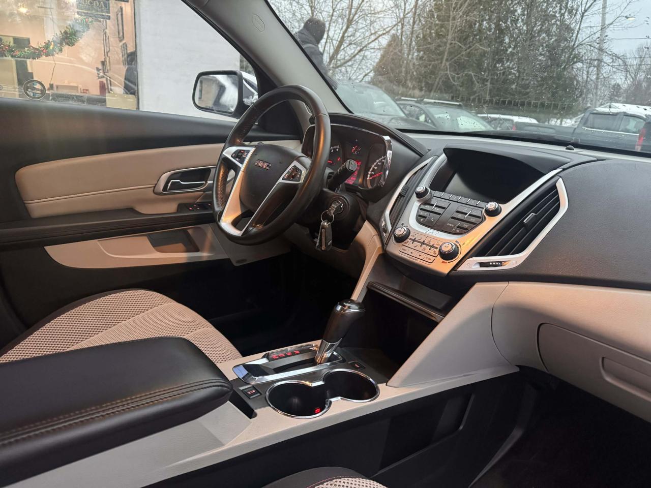 2017 GMC Terrain SLE - Photo #7