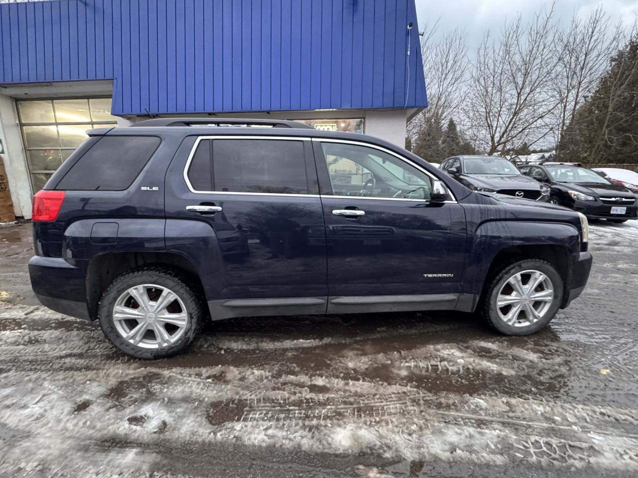 2017 GMC Terrain SLE - Photo #6