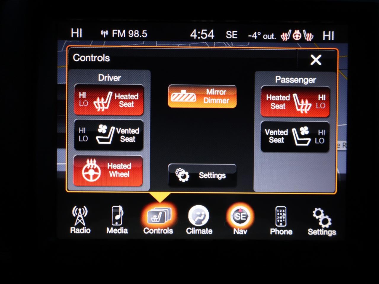 2014 RAM 1500 SPORT HEMI 4WD CREW CERTIFIED CAMERA NAV BLUETOOTH LEATHER HEATED SEATS SUNROOF CRUISE ALLLOYS - Photo #22