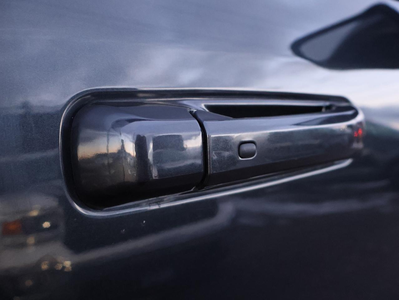 2014 RAM 1500 SPORT HEMI 4WD CREW CERTIFIED CAMERA NAV BLUETOOTH LEATHER HEATED SEATS SUNROOF CRUISE ALLLOYS - Photo #28