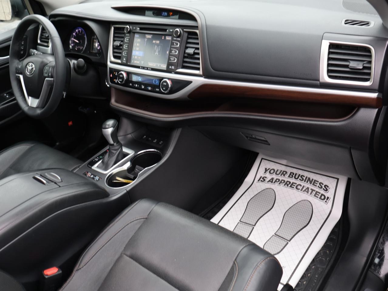 2016 Toyota Highlander LIMITED AWD CERTIFIED *ACCIDENT FREE* CAMERA NAV BLUETOOTH LEATHER HEATED SEATS PANO ROOF CRUISE ALLOYS - Photo #12