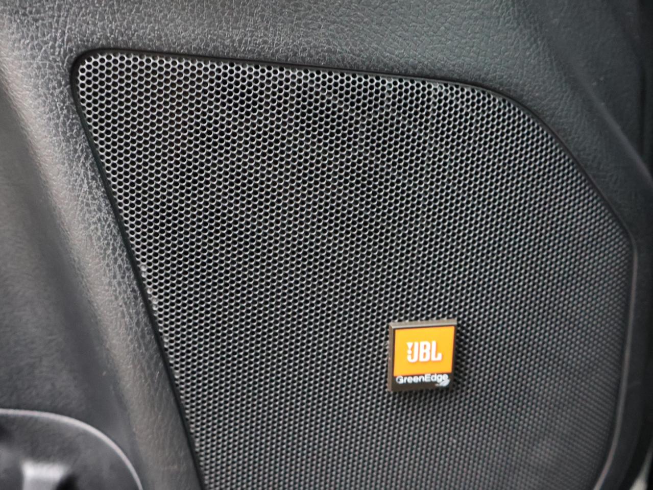 2016 Toyota Highlander LIMITED AWD CERTIFIED *ACCIDENT FREE* CAMERA NAV BLUETOOTH LEATHER HEATED SEATS PANO ROOF CRUISE ALLOYS - Photo #35