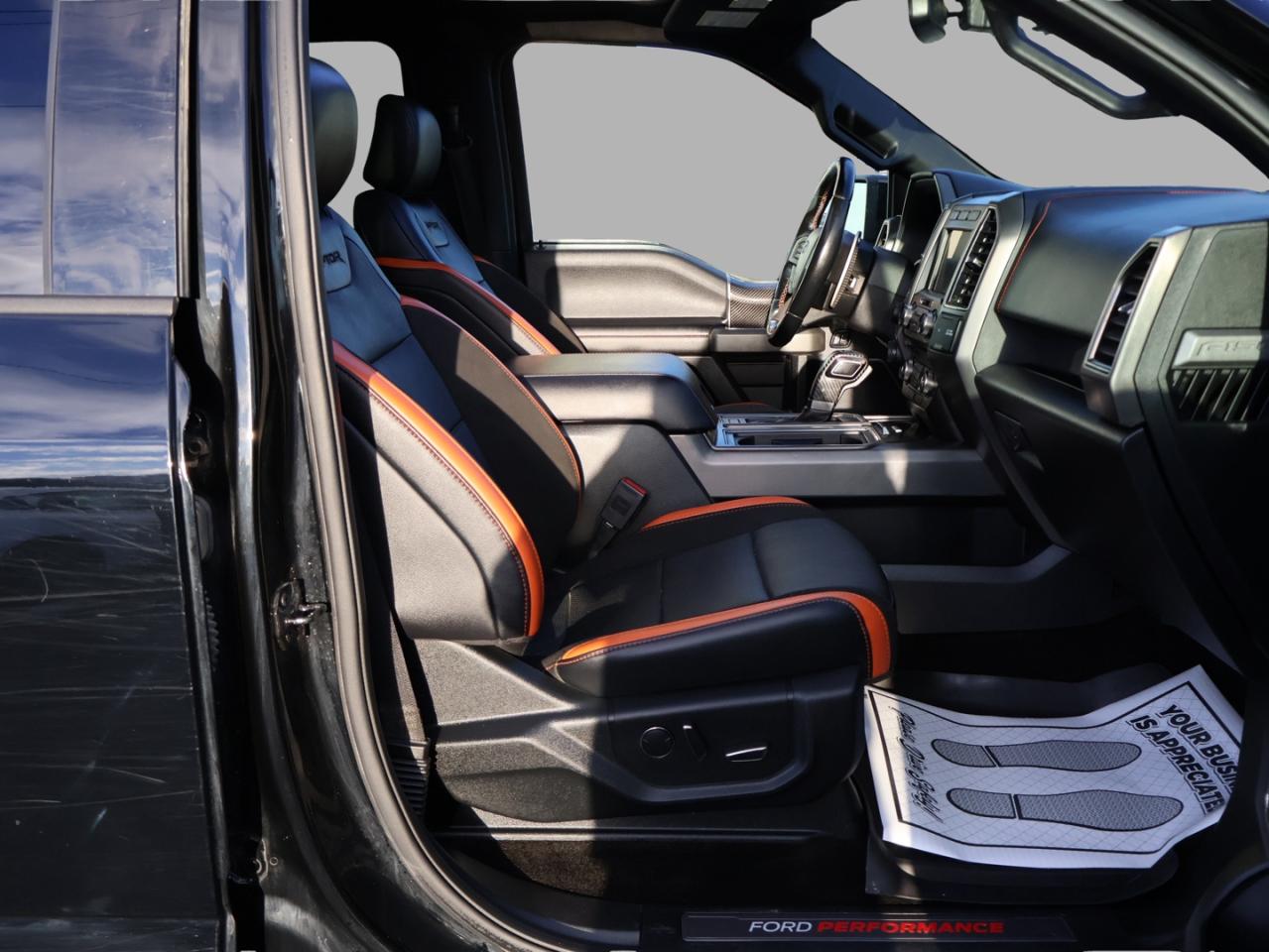 2018 Ford F-150 RAPTOR SUPER CREW 4WD CERTIFIED *ACCIDENT FREE* CAMERA NAV BLUETOOTH LEATHER HEATED SEATS PANO ROOF CRUISE ALLOYS - Photo #17