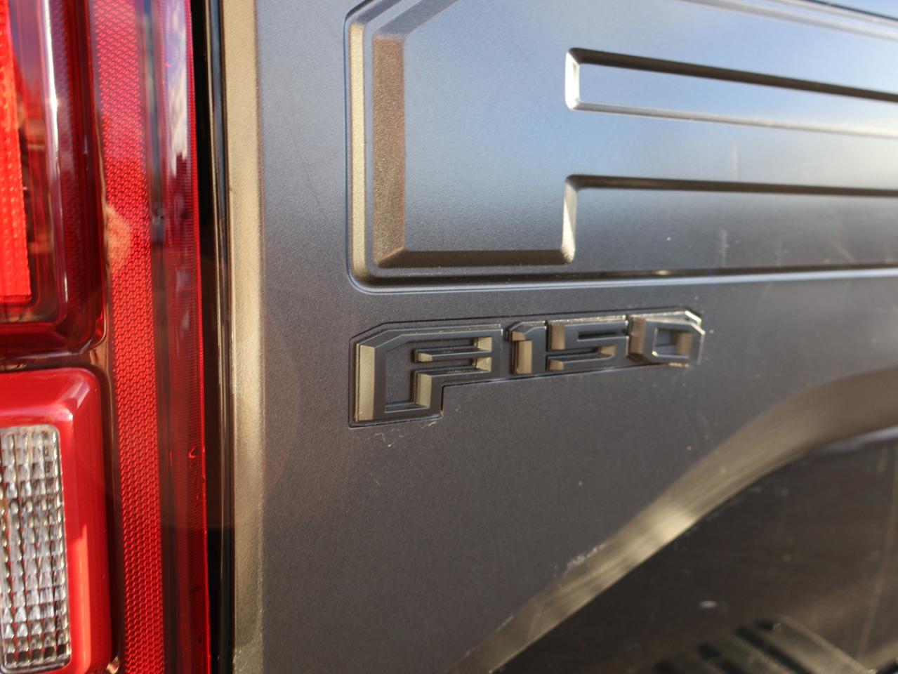 2018 Ford F-150 RAPTOR SUPER CREW 4WD CERTIFIED *ACCIDENT FREE* CAMERA NAV BLUETOOTH LEATHER HEATED SEATS PANO ROOF CRUISE ALLOYS - Photo #40