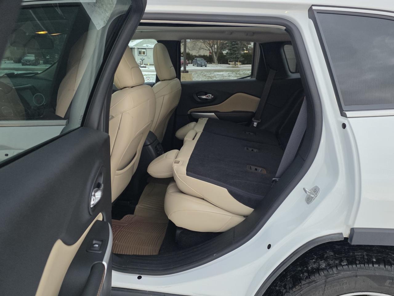 2018 Jeep Cherokee Limited 4WD - Photo #21