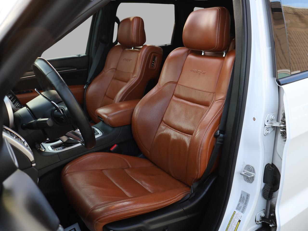 2016 Jeep Grand Cherokee SRT 4WD CERTIFIED *DODGE MAINTAIN* CAMERA NAV BLUETOOTH LEATHER HEATED SEATS SUNROOF CRUISE ALLOYS - Photo #12