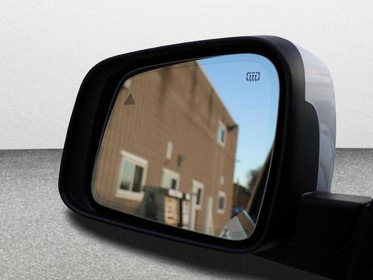 2016 Jeep Grand Cherokee SRT 4WD CERTIFIED *DODGE MAINTAIN* CAMERA NAV BLUETOOTH LEATHER HEATED SEATS SUNROOF CRUISE ALLOYS - Photo #31