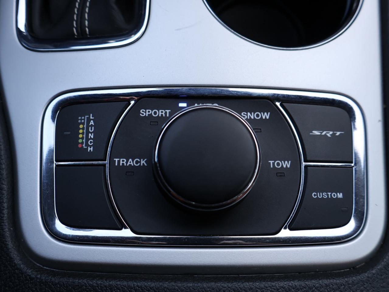 2016 Jeep Grand Cherokee SRT 4WD CERTIFIED *DODGE MAINTAIN* CAMERA NAV BLUETOOTH LEATHER HEATED SEATS SUNROOF CRUISE ALLOYS - Photo #43