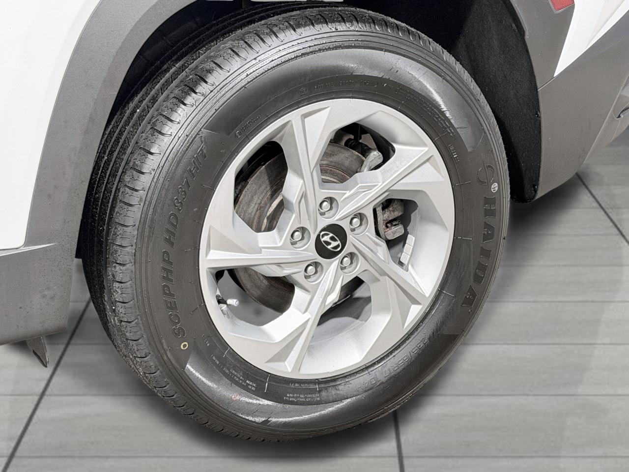 2023 Hyundai Tucson Preferred AWD Trend Package+ONE OWNER+CLEAN CARFAX Photo