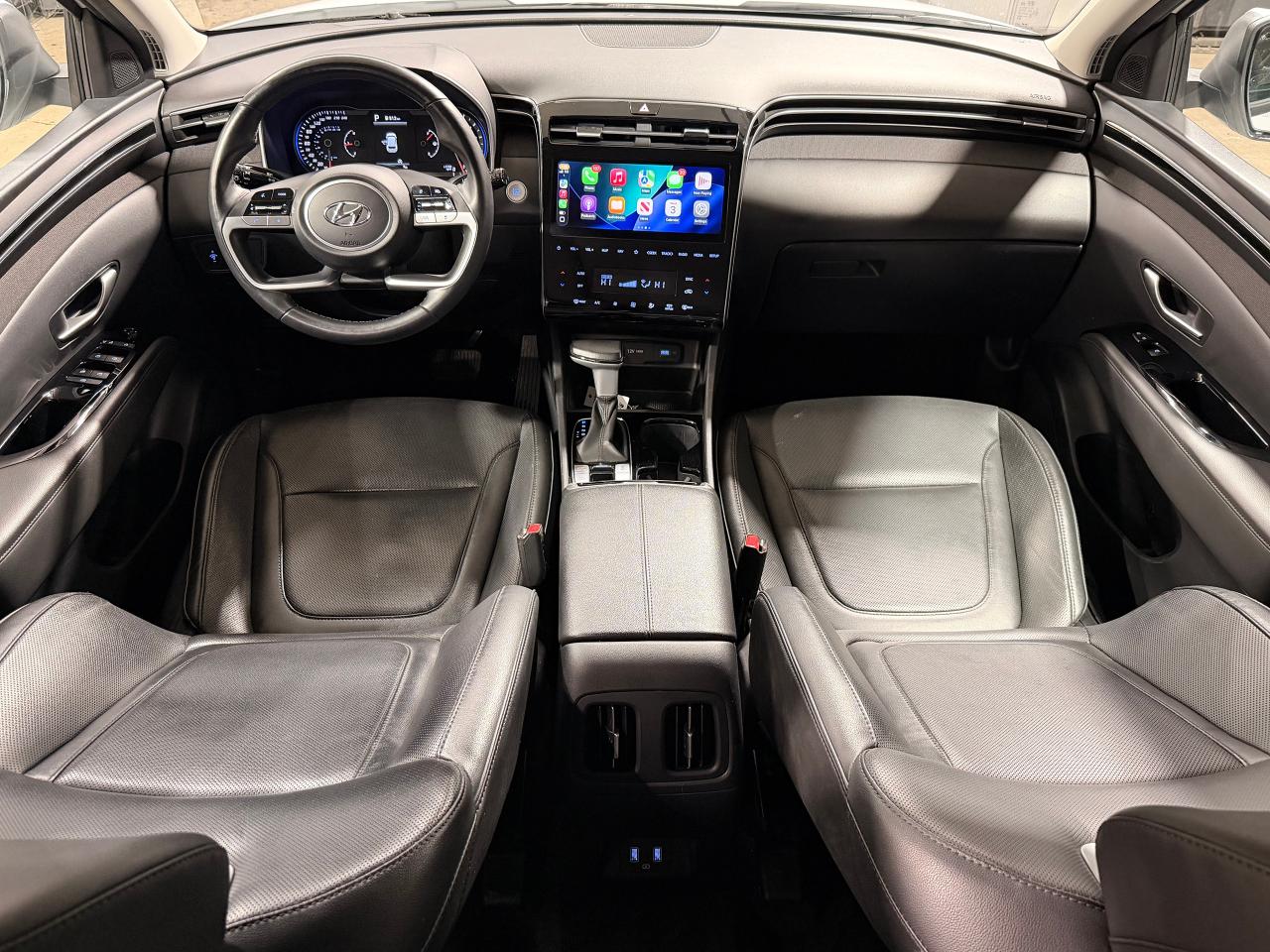 2023 Hyundai Tucson Preferred AWD Trend Package+ONE OWNER+CLEAN CARFAX Photo2