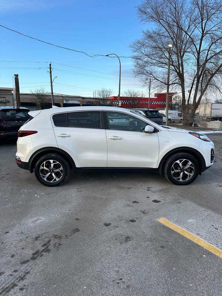 2020 Kia Sportage LX Photo