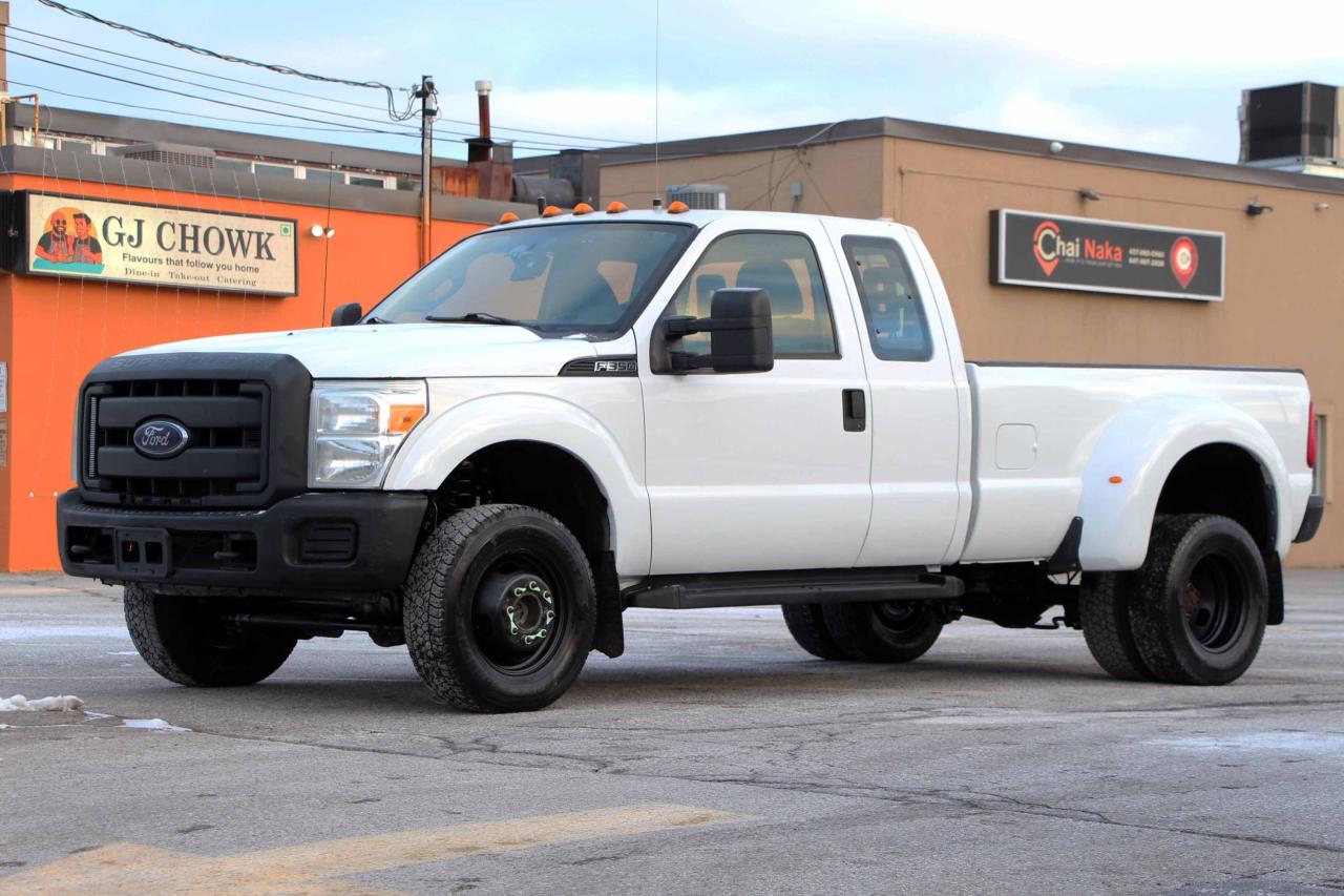 2012 Ford SUPER DUTY F-350 DRW XL - Photo #3