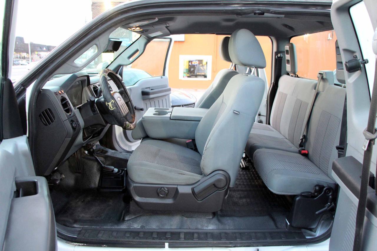 2012 Ford SUPER DUTY F-350 DRW XL - Photo #10