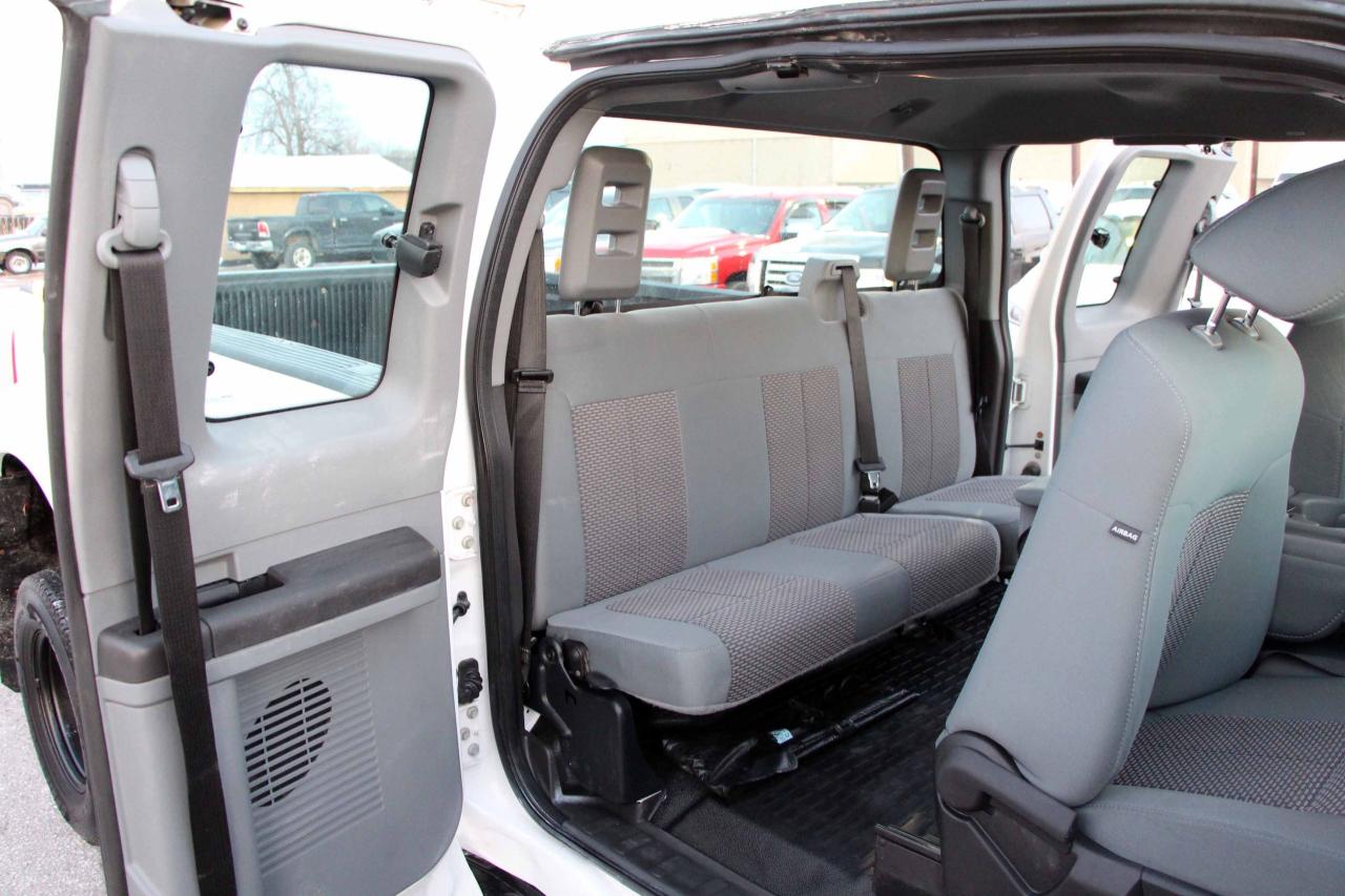 2012 Ford SUPER DUTY F-350 DRW XL - Photo #12