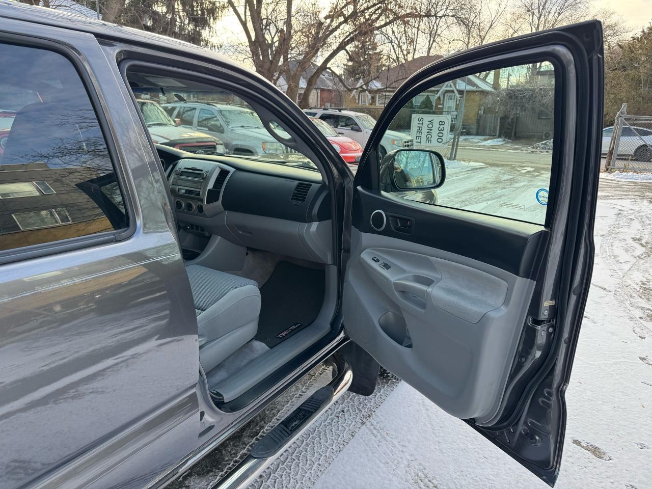 2011 Toyota Tacoma TRD SPORT SHORTBOX - 4X4 - Photo #15