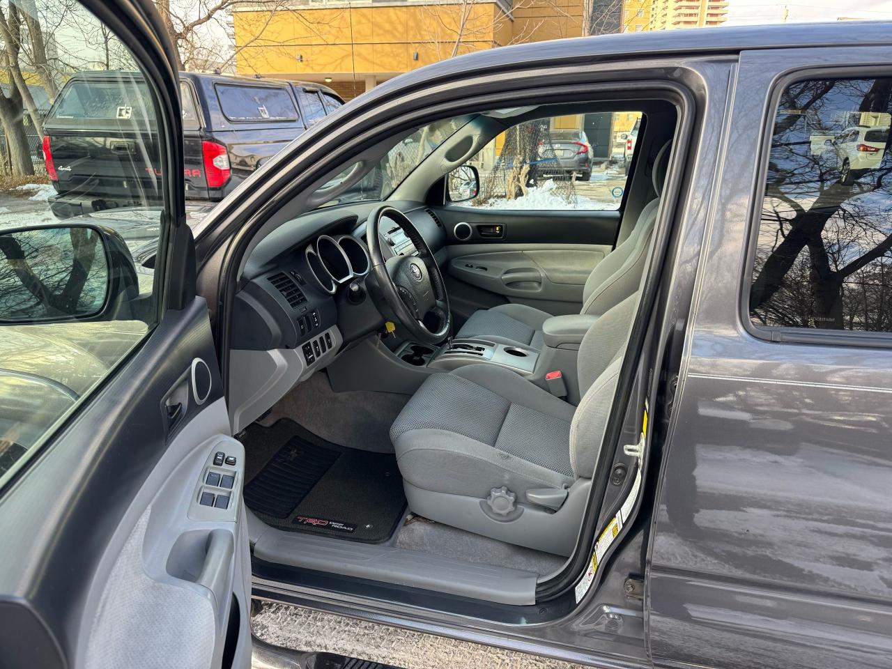 2011 Toyota Tacoma TRD SPORT SHORTBOX - 4X4 Photo