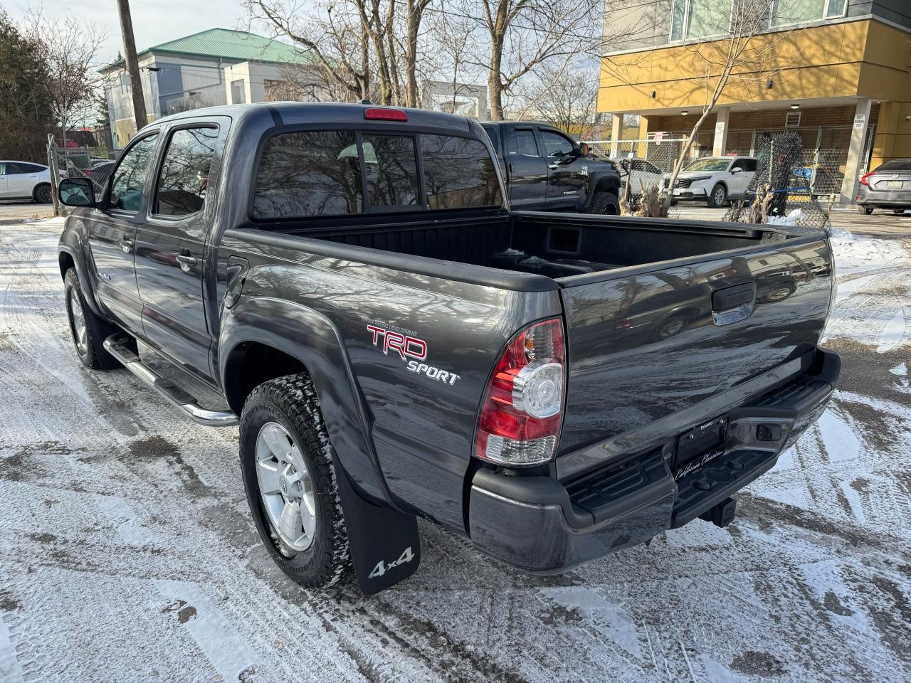 2011 Toyota Tacoma TRD SPORT SHORTBOX - 4X4 - Photo #3