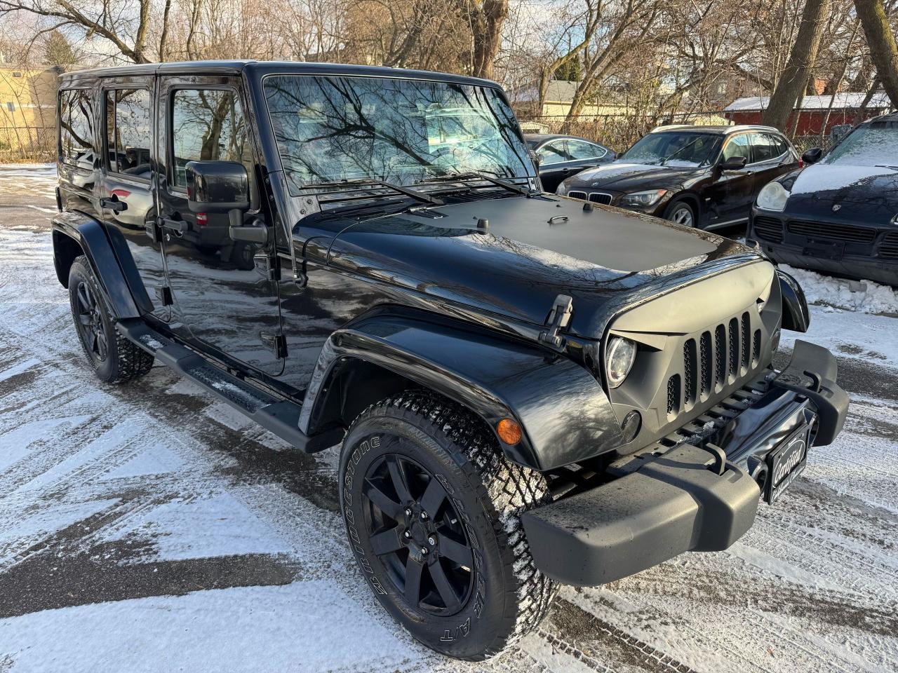 2014 Jeep Wrangler UNLIMITED SAHARA - 4X4 - Photo #7