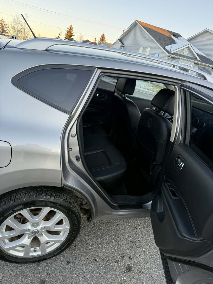 2011 Nissan Rogue SV - Photo #12