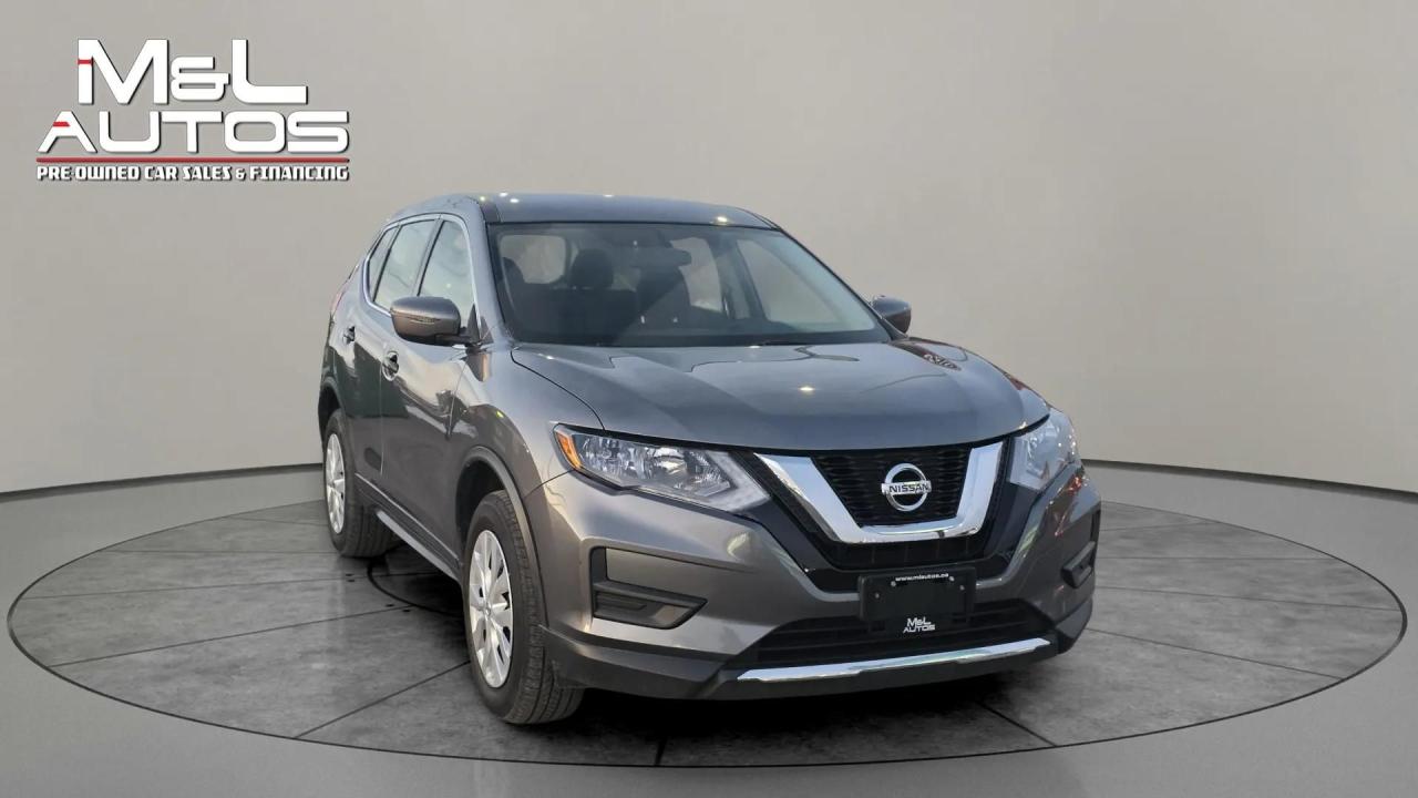 2017 Nissan Rogue AWD 4dr S Photo2