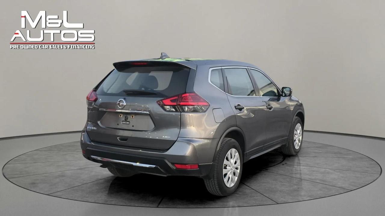 2017 Nissan Rogue AWD 4dr S Photo4