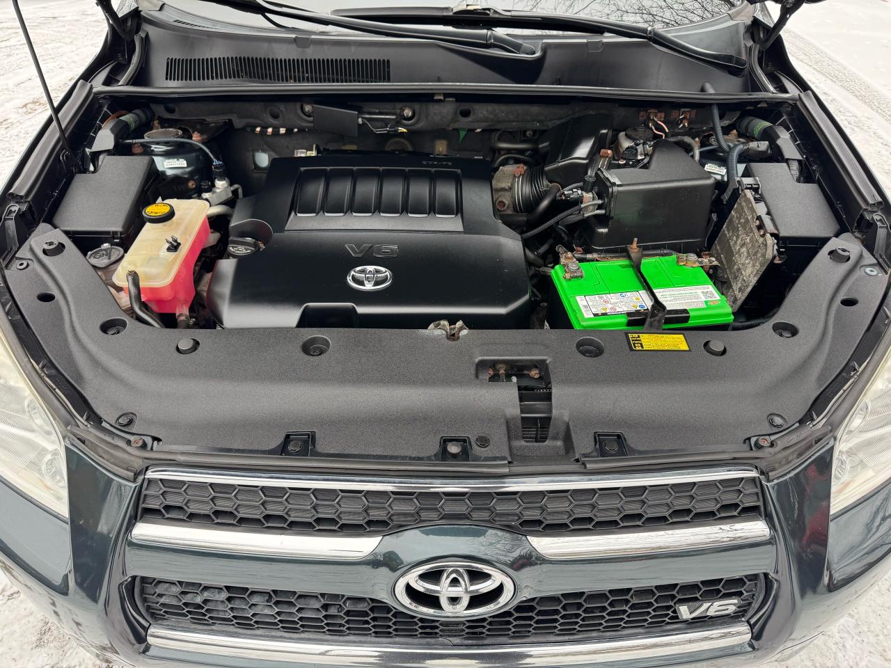 2011 Toyota RAV4 LIMITED V6 - 4WD Photo