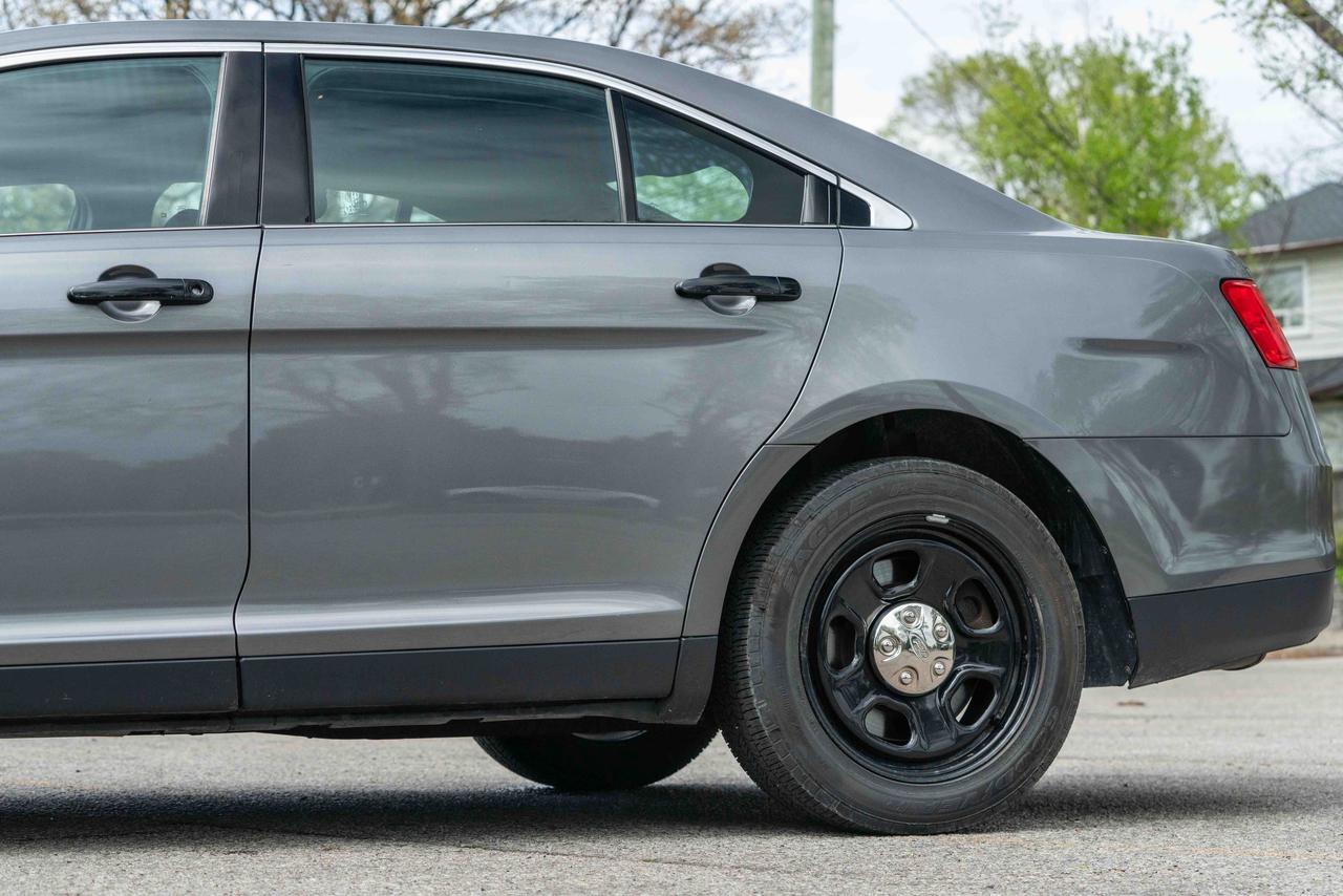 2017 Ford Taurus AWD POLICE INTERCEPTOR SEDAN Photo