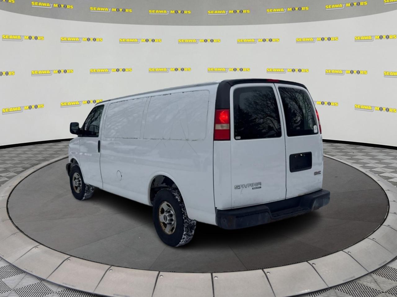 2014 GMC Savana G2500 - Photo #5
