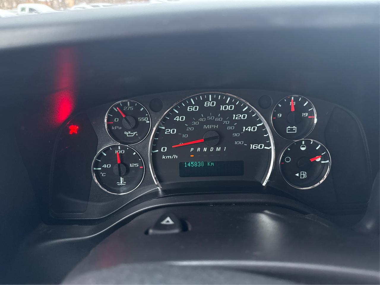 2014 GMC Savana G2500 - Photo #14