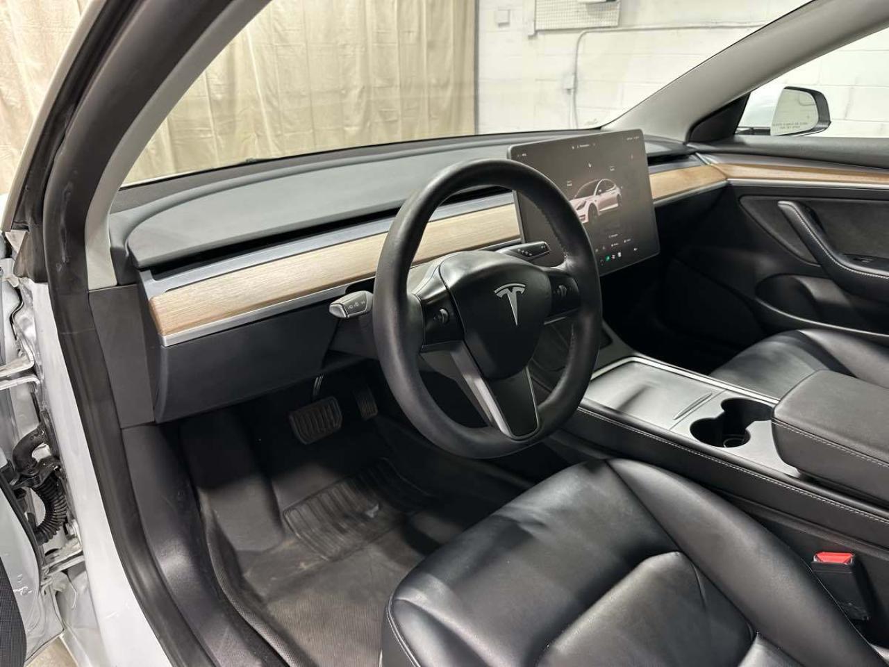 2023 Tesla Model 3 STANDARD RANGE PLUS-AUTOPILOT-LFP BATTERY Photo