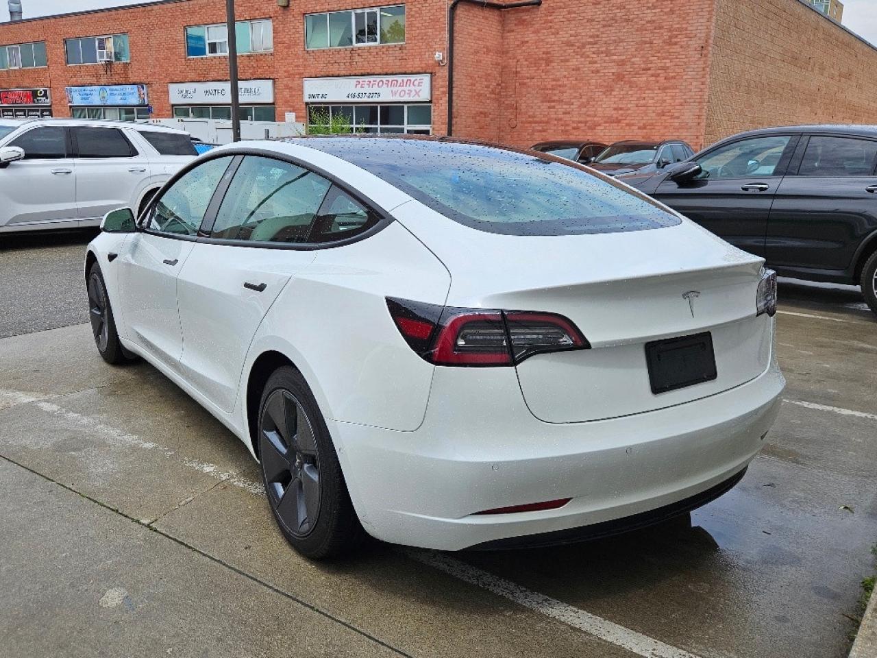 2021 Tesla Model 3 WHITE INTERIOR-AUTO PILOT-FSD 3 COMPUTER Photo