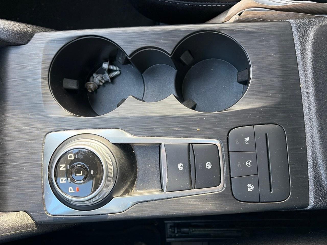 2022 Ford Escape Titanium AWD Photo