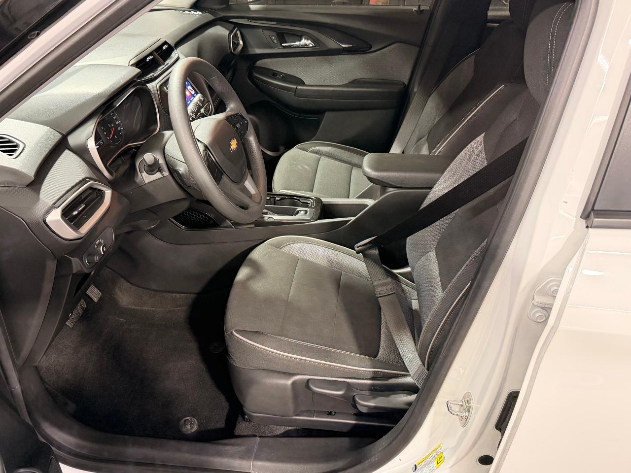 2023 Chevrolet TrailBlazer LS+Previous Lease+LIKE New+ONE OWNER+CLEAN CARFAX Photo84