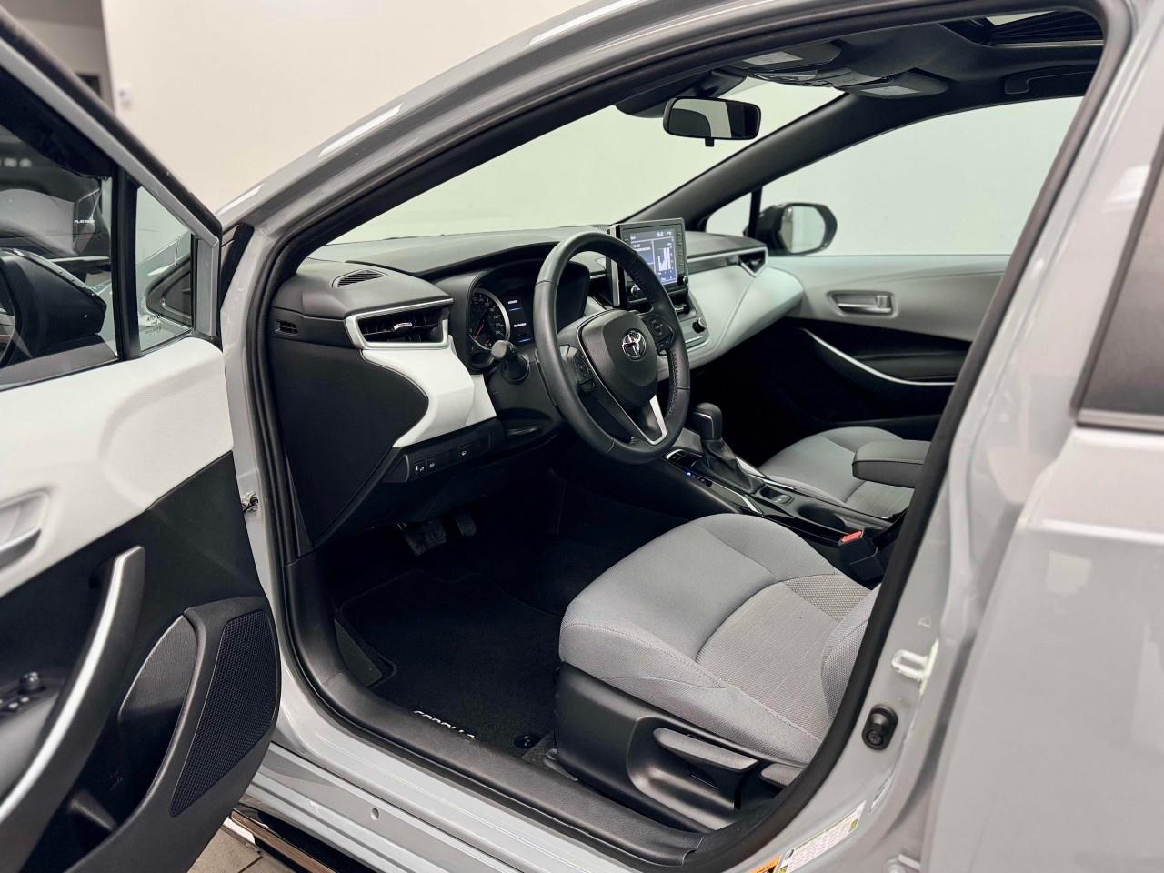 2021 Toyota Corolla SE APEX EDITION RARE - This vehicle is currently in transit and is expected to be available within 5–10 business days. Photo