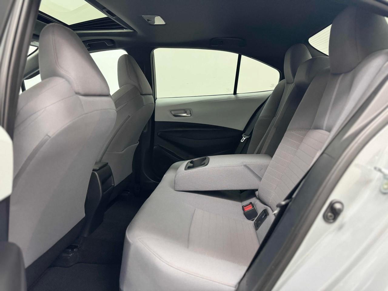 2021 Toyota Corolla SE APEX EDITION RARE - This vehicle is currently in transit and is expected to be available within 5–10 business days. Photo