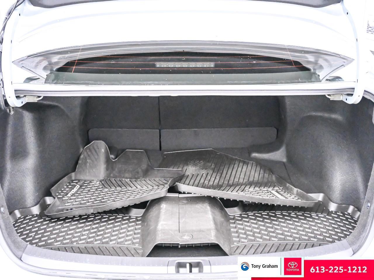 2021 Toyota Corolla SE APEX EDITION RARE Photo